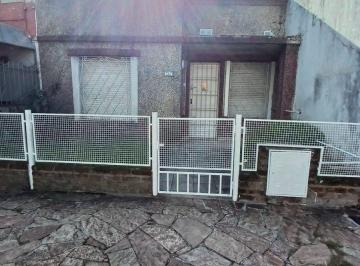 Casa · 48m² · 3 Ambientes · En Negociacion - Venta Casa 3 Amb - Temperley