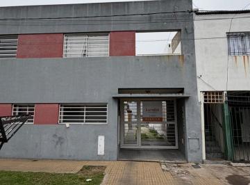Departamento · 70m² · 2 Ambientes · Departamento de 2 Dorm. Tipo Duplex con Cochera y Patio