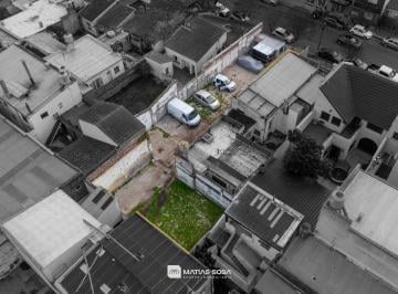 Terreno · 375m² · Venta - Lote - Apto Desarrollo Inmobiliario - Zona Chauvín