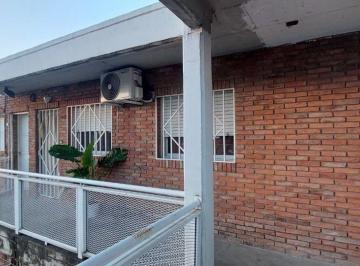 Departamento · 55m² · 3 Ambientes · 1 Cochera · Departamento en Venta 2 Dorm. - Bv. Oroño