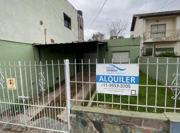 Casa · 80m² · 3 Ambientes · 1 Cochera · Casa 3 Amb Jose C Paz Alquiler Altube 2113