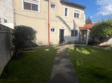 PH de 4 ambientes, Lomas de Zamora · Casa en Alquiler PH Lomas de Zamora