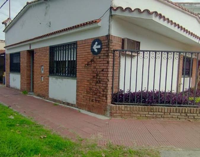 Casa · 136m² · 4 Ambientes · 1 Cochera
