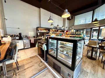 Local comercial · 93m² · 2 Ambientes · 1 Cochera · Venta Fondo de Comercio Barrio Echesortu