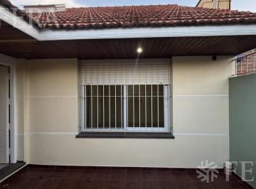 PH · 57m² · 3 Ambientes · Alquiler PH 3 Ambientes con Patio en Bernal