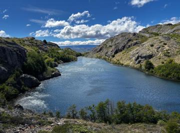 Campo · 29800000ha · Espectacular Campo con Lago, Lagunas y Rio