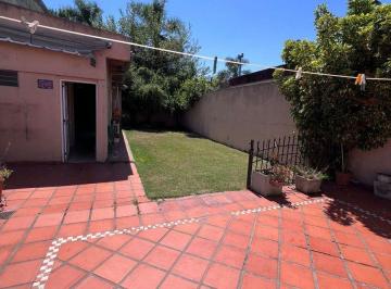 Casa · 134m² · 4 Ambientes · 2 Cocheras · Casa en Venta 4 Amb Villa Ballester Quincho Jardin