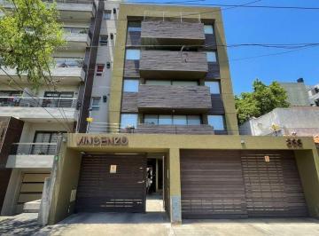 Departamento · 90m² · 4 Ambientes · 1 Cochera · Venta Dpto 4 Amb Castelar Norte Cochera y Terraza