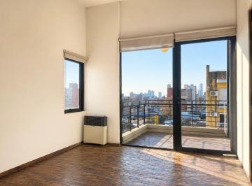 Departamento · 47m² · 2 Ambientes · Duplex en Venta con Gran Balcon y Parrillero. Gas