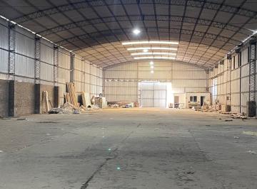 Bodega-Galpón , Alvear · Galpón / Logística de 2.000 m² Adaptables con Servicios Completos – Alvear