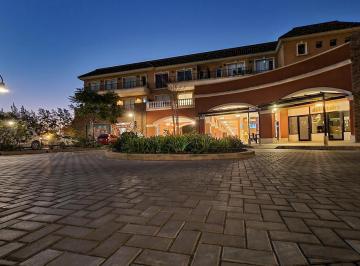 Local comercial · 63m² · Local en Alquiler en Pueblo Caamaño, Pilar