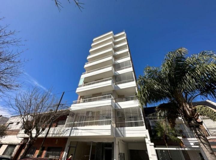 Desarrollo vertical · Jj Paso y Av Alberdi