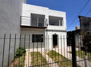 PH · 68m² · 3 Ambientes · 1 Cochera · Alquiler 24 Meses - PH Tres Ambientes - Mar del Plata - Villa Lourdes