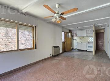 Casa · 160m² · 6 Ambientes · 2 Cocheras · Dos Casas Mas Locales en Llavallol Camino de Cintura