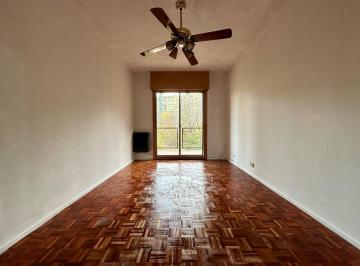 Departamento · 54m² · 3 Ambientes · 1 Cochera · Alquiler Departamento 3 Ambientes con Balcón - Lugano 1 y 2