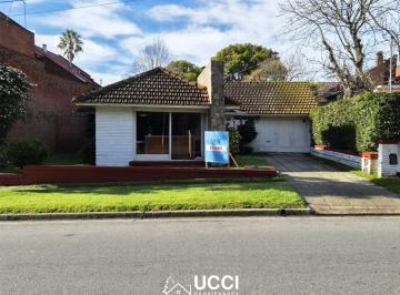 Casa de 5 ambientes, Mar del Plata · Venta Chalet 5 Ambientes en Buenos Aires 3500