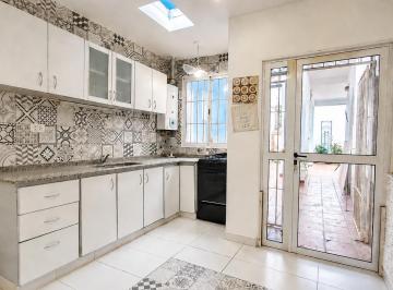 PH de 4 ambientes, Villa del Parque · PH 7 X 20 Entrada Independiente 3 Dorm., 1 Baño, 2 Toilettes, Patio, Terraza Villa del Parque