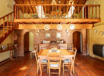 Casa · 138m² · 4 Ambientes · 1 Cochera · Venta Casa Cuatro Ambientes en Club de Campo La Martona Cañuelas. Totalmente Amueblada