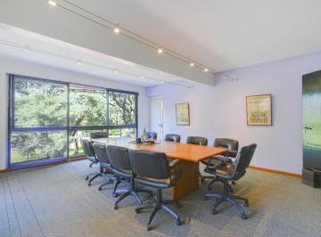 Oficina comercial · 198m² · 5 Ambientes · 1 Cochera · Venta Oficina 5 Ambientes Vista a Los Bosques con Cochera en Belgrano