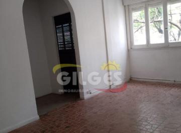Oficina comercial · 60m² · 3 Ambientes · Alquiler de Oficina en Ramos Mejia Céntrica a 3 Cuadras de La Estación Muy Buen Estado