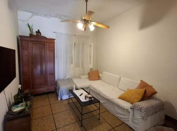 Casa · 250m² · 4 Ambientes · 1 Cochera · Venta Casa 4 Ambientes Cochera Wilde Avellaneda
