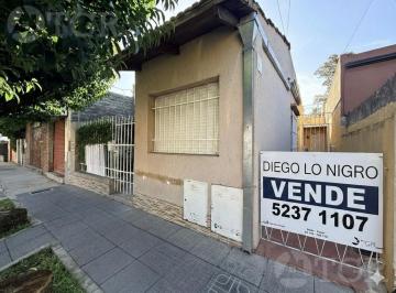 Casa · 75m² · 3 Ambientes · Venta Casa 3 Ambientes con Dos Patios y Terraza en Villa Ballester
