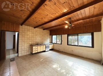 PH · 116m² · 3 Ambientes · 1 Cochera · Venta PH 3 Amb con Galeria y Patio en Loma Hermosa