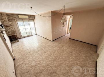 Departamento · 80m² · 4 Ambientes · Departamento 4 Ambientes en Venta en Caseros – 80 m² Sobre Av Mitre