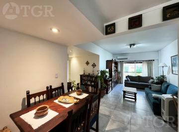Departamento · 75m² · 4 Ambientes · Departamento de 4 Ambientes con Balcón