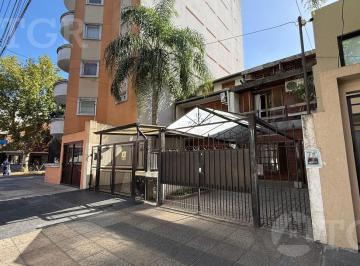 PH · 86m² · 4 Ambientes · 1 Cochera · Triplex en Caseros con Cochera y Patio