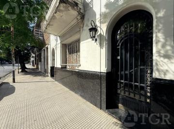 PH · 230m² · 3 Ambientes · PH en Caballito
