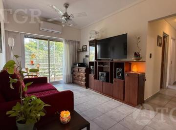Departamento · 54m² · 3 Ambientes · Departamento con Balcón en Venta en Caseros
