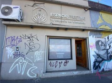 Local comercial · 65m² · Merlo Norte Local en Alquiler Campora 2407