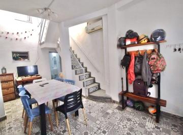 PH · 78m² · 4 Ambientes · PH 4 Amb a Pasos de Parque Lineal