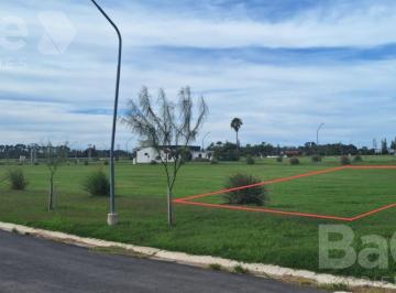 Terreno · 300m² · Terreno con Posesion Inmediata y Gas