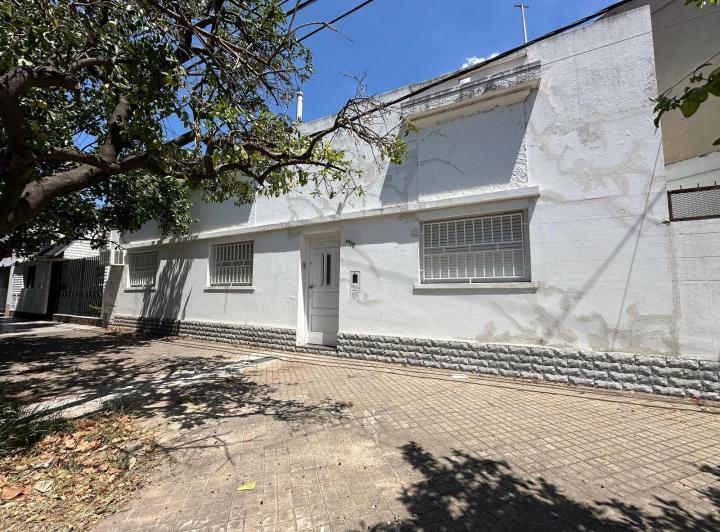 Casa · 135m² · 6 Ambientes