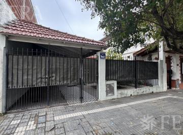 Casa · 85m² · 3 Ambientes · 1 Cochera · Venta Casa 3 Ambientes con Cochera en Villa Dominico