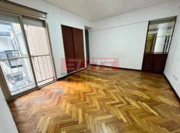 Departamento de 2 ambientes, Villa Urquiza · Funcional Depto 2 Amb con Cochera