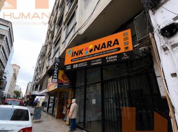 Local comercial · 110m² · 3 Ambientes · Centro - Local a m de Peatonal! - Facilidades Para Iniciar Tu Negocio!