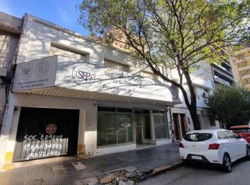 Local comercial de 13 ambientes, Córdoba · Amplio Local Comercial de 212 m² en Duarte Quirós – Ideal Empresas, Institutos y Oficinas