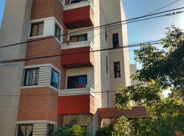 Departamento · 40m² · 1 Dormitorio · B° Gral. Paz - B° Pueyrredon: Excelente Dpto un Dormitorio C/ Patio!