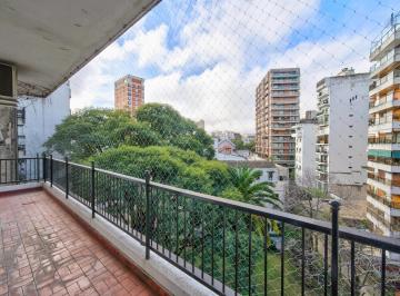 Departamento · 79m² · 3 Ambientes · 1 Cochera · Venta Departamento Recoleta 3 Ambientes con Dependencia a Pulmon de Manzana