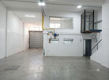 Bodega-Galpón , Tres de Febrero · Planta Industrial en Caseros — 380 m² Pb Azulejados + 380 m² en Pa, Of y Vivienda