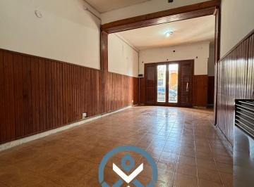 Casa · 3 Ambientes · Casa en Venta Barrio Ferroviario