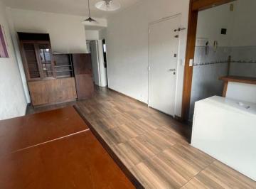 Departamento · 36m² · 2 Ambientes · Departamento 2 Ambientes a La Calle - Macrocentro - Av Indep - Mar del Plata - Alquiler 24 Meses