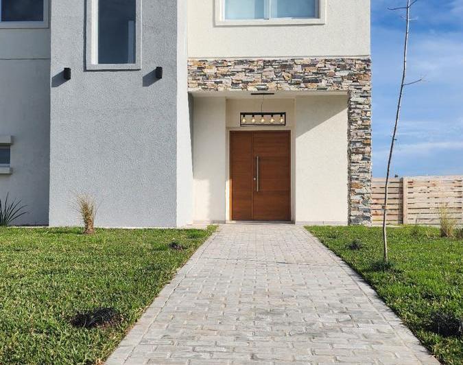 Casa · 185m² · 4 Ambientes