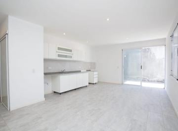Departamento · 77m² · 3 Ambientes · 2 Cocheras · Venta Duplex 3 Ambientes de Vicenzo Cochera
