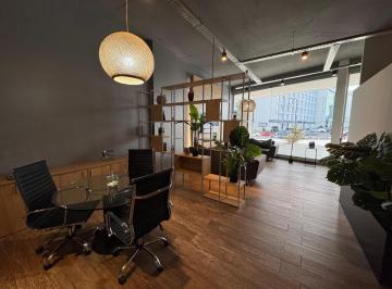 Local comercial · 258m² · 3 Ambientes · Local en Estudio de La Bahia