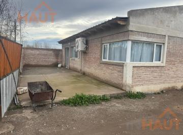 Casa · 1000m² · 3 Ambientes · Casa 3 Habitaciones