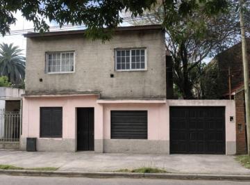 Terreno · 130m² · Lote con Casa 5 Amb en Venta en Berazategui